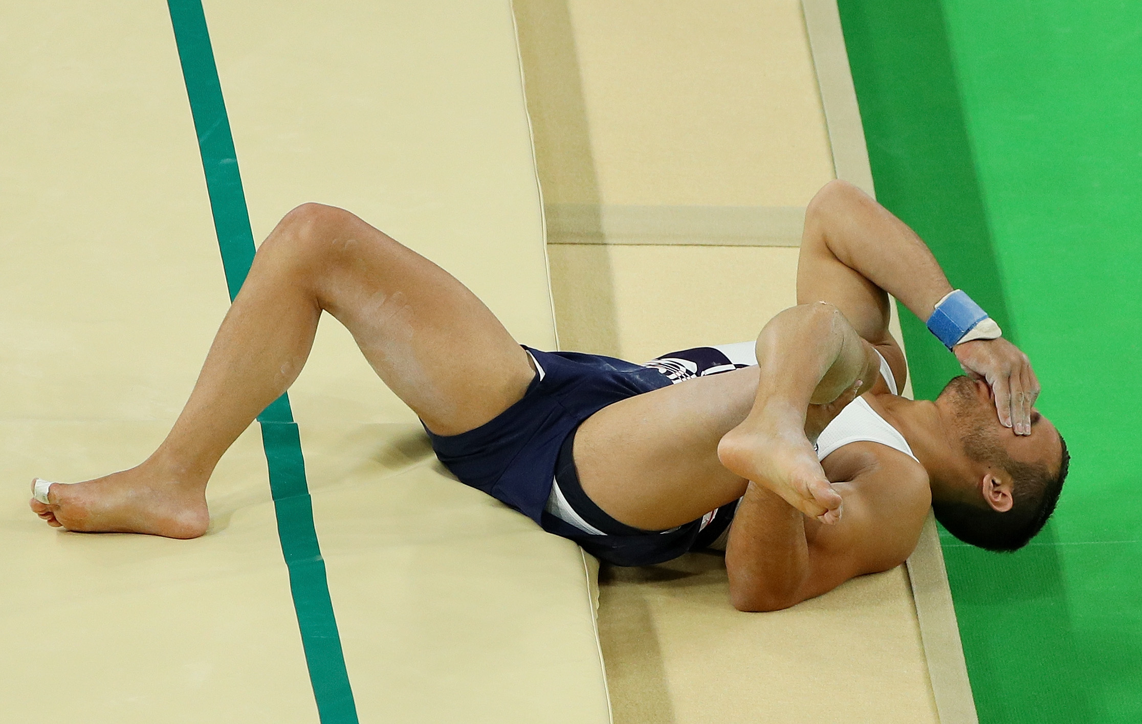 French Athlete Samir Ait Said Breaks His Leg During Vault on Opening Day of Rio Olympics 2016